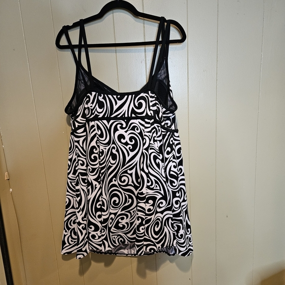 Longitude Swim Dress, Size 24W, Black and White, Beach Summer Pool - Picture 2 of 6